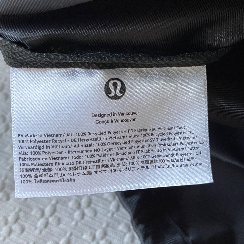 Lululemon Athletic/Shoe Bag - Picture 4 of 5